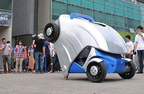 Armadillo-T, la voiture électrique repliable !