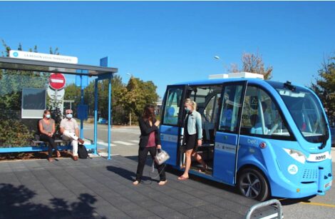 La ruralité plébiscite les navettes autonomes, selon Vedecom et la Macif !