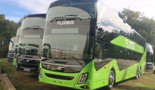 “Volvo buses” signe avec FlixBus pour développer des voyages en autocar plus « durables » !