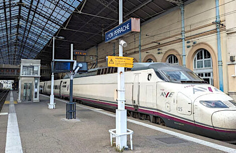 Renfe lancera un nouveau train international à haute vitesse entre Toulouse et Barcelone au deuxième trimestre de 2025 !
