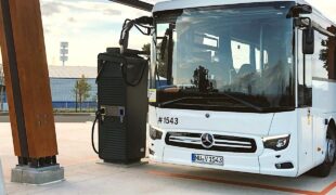 Daimler installera des bornes de recharge pour bus dans les sites touristiques très fréquentés !
