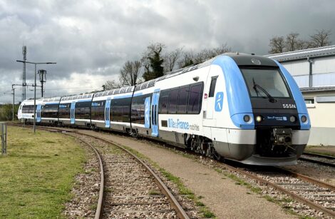 LIGNE P&nbsp;: LA PREMIÈRE RAME AGC INTÉGRALEMENT RÉNOVÉE CIRCULE SUR LA BRANCHE MEAUX – LA FERTÉ-MILON…