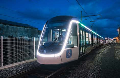 Première rame de tramway Citadis destinée à la ligne Tram T9, inaugurée à Orly !