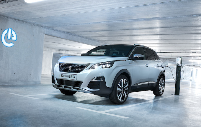 Peugeot 3008 GT Hybrid4, tout un programme… qui commence !